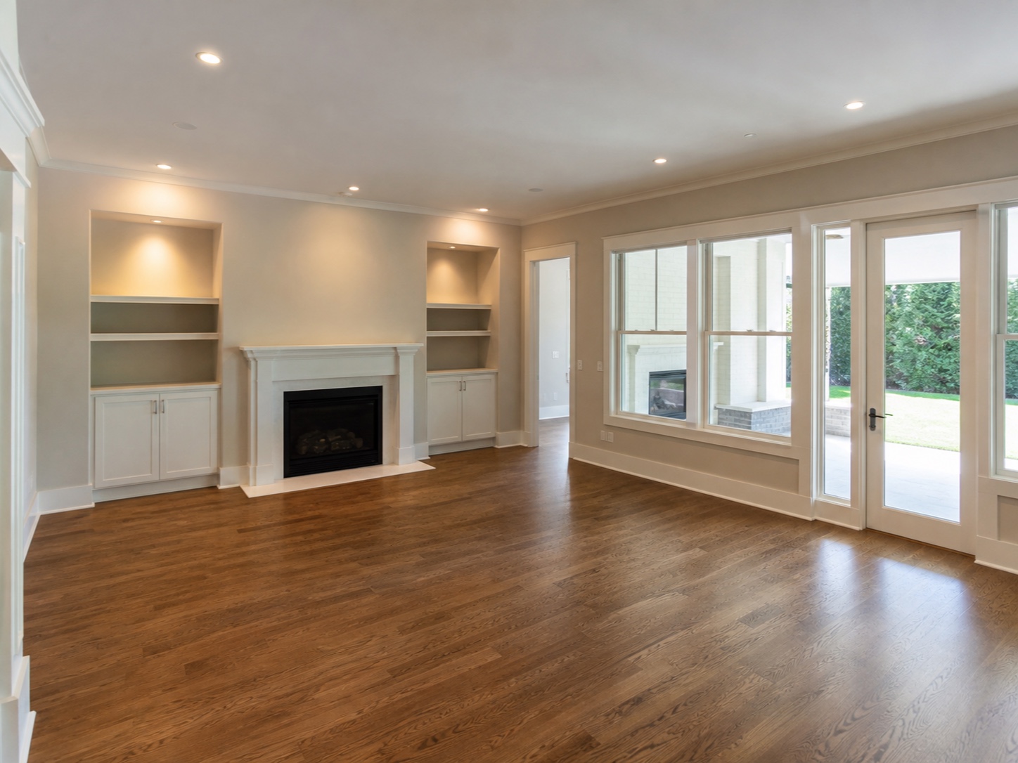 Raw Keyline Realty living room photo for open house visuals
